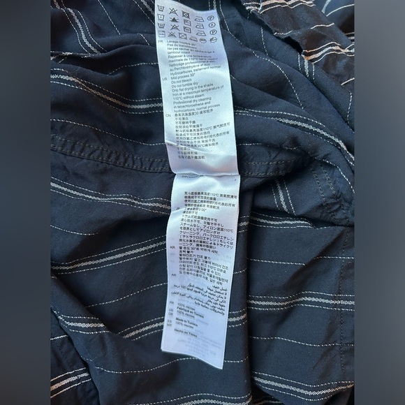 Sandro Paris blue striped button up top. ?unisex. Label XS. So cute! - Picture 7 of 7